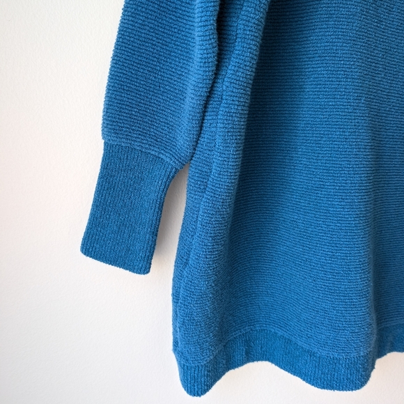 Free People Ottoman Sweater Slouchy Tunic Tropical Blue XS - Picture 8 of 11